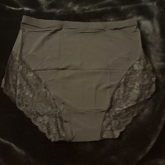 K's Classy Ass Panty black sexy silk lace panty - Picture 2 of 2